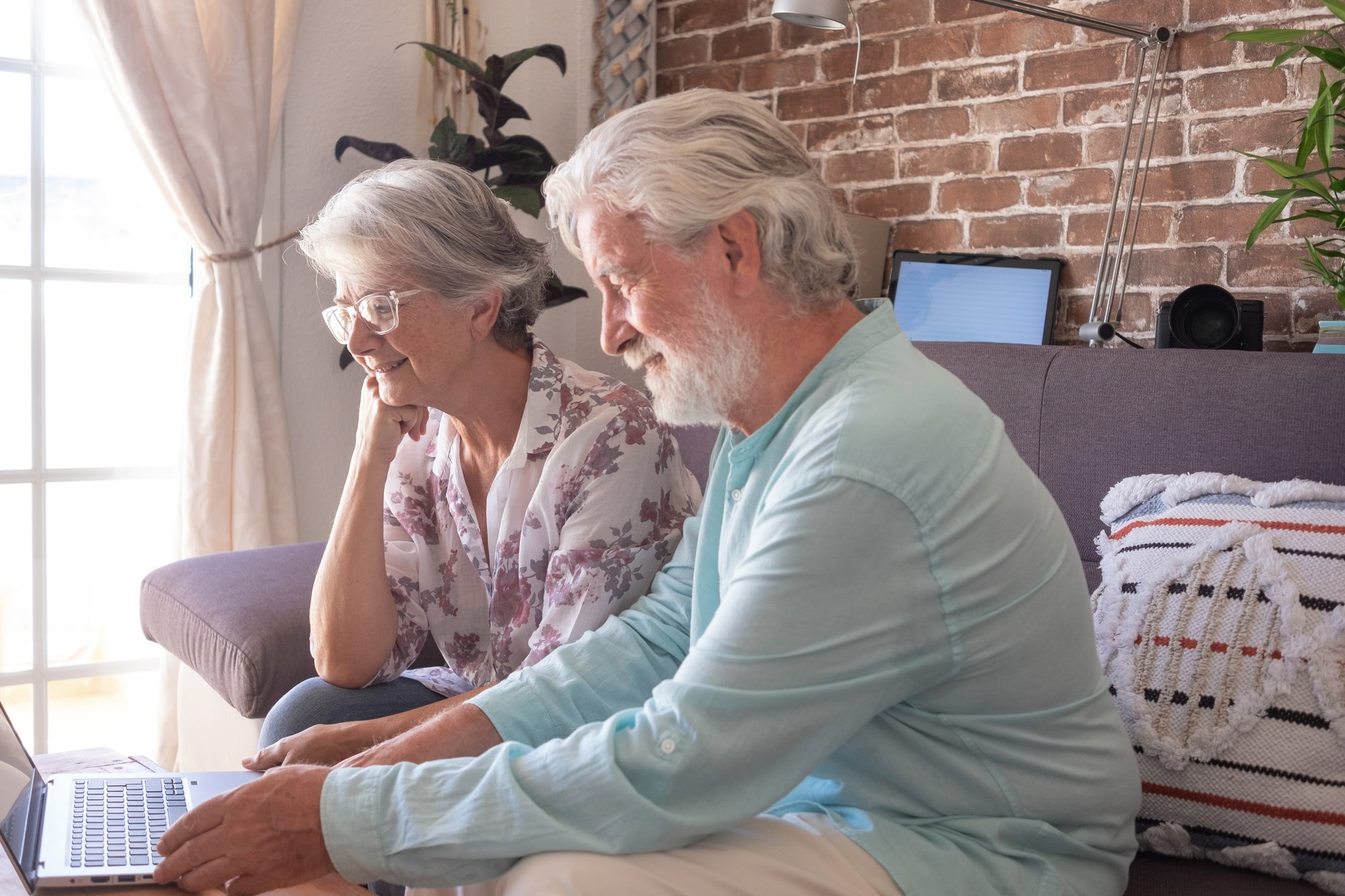 senior living care options